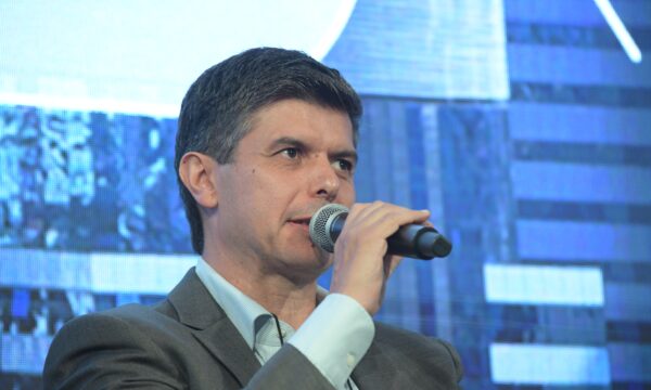 ‘Às vésperas da eleição, bom senso não prevalece’, diz Trajano, CEO do Magalu