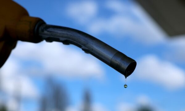Governo prorroga subsídio à gasolina até 9 de setembro