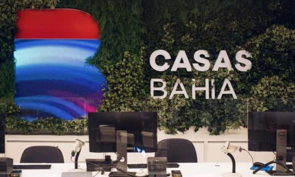 Casas Bahia (BHIA3), JBS (JBSS32), Cosan (CSAN3) e outros destaques desta quarta (19)