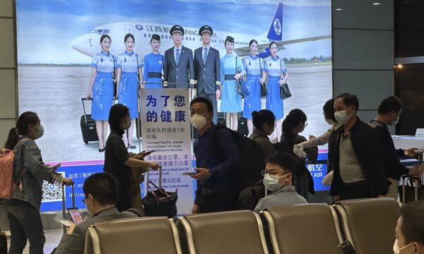 China reforça controle sobre viagens internacionais com nova lei